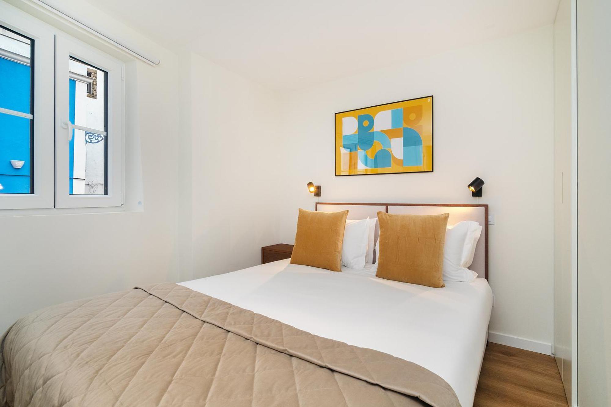 Whome Explore From A Cozy Base In Alfama Appartement